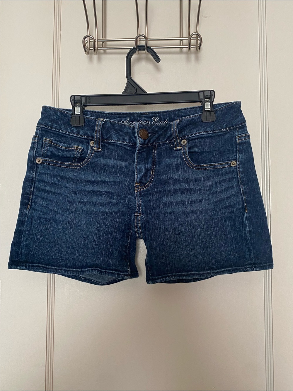 American Eagle Y2K Low Rise Dark Wash Jean Size 4